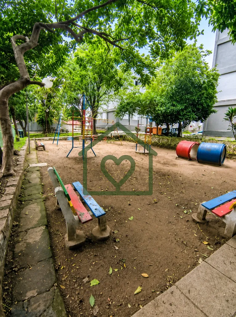 Imagem Apartamento desocupado e reformado no condomínio Zeferino Dias. 
Localizado no segundo andar, com a...