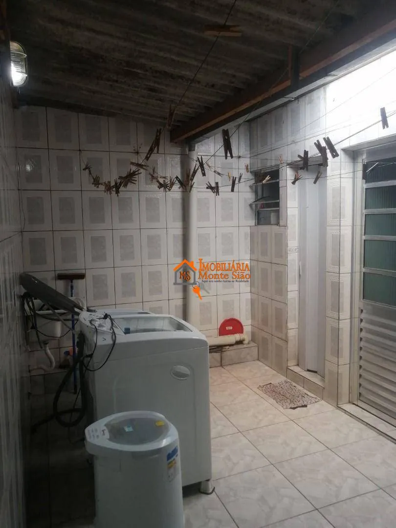 Imagem Sobrado com 4 dormitórios à venda, 120 m² por R$ 405.000 - Jardim Jovaia - Guarulhos/SP