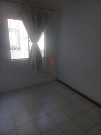 Imagem Oportunidade Única! Seu 2 Quartos Térreo em Condomínio Fechado no Caji