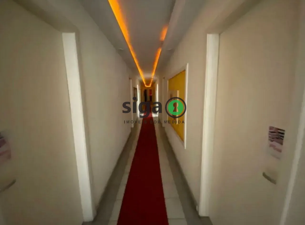 Imagem Prédio comercial em Pinheiros com 1200 AT e 506 AU para Locação ou Venda