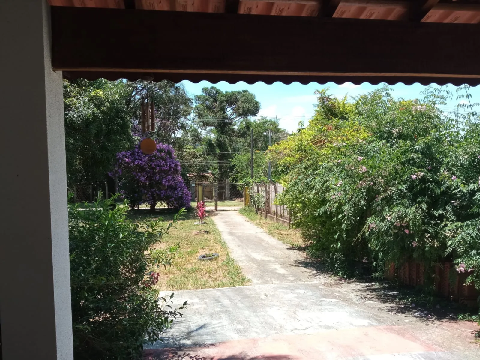 Imagem Somente R$ 650.000mil Casa com 300m²,3 Dor, sendo uma Suite 800m² de Terreno em Condomínio Aquários Araçoiaba Da Serra/SP