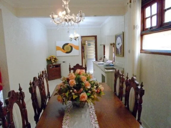 Imagem LINDA CASA DE 4 DORMITORIOS E PISCINA - PERMUTA ABCD SP
