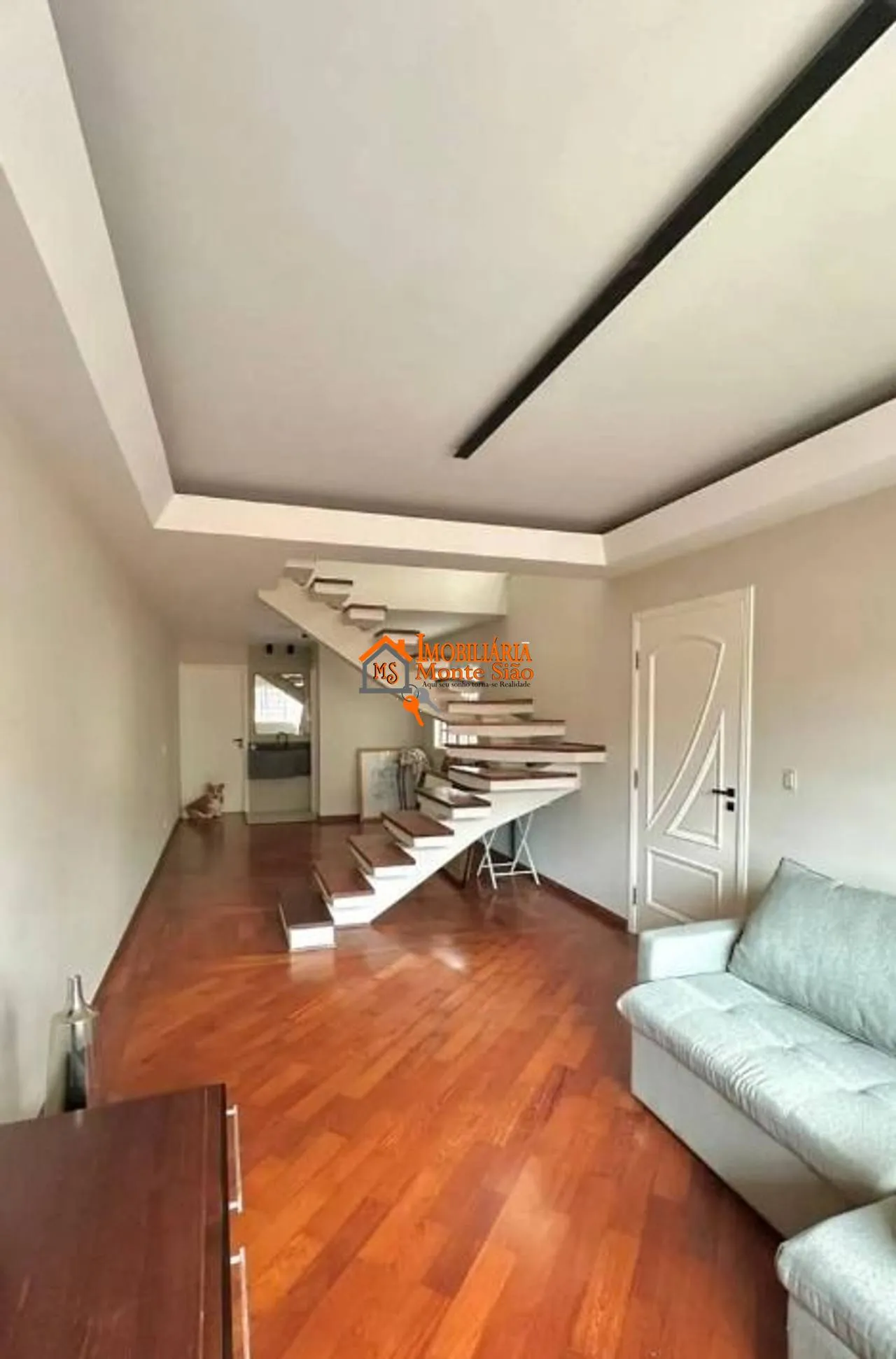 Imagem Sobrado com 3 dormitórios à venda, 187 m² por R$ 1.010.000 - Jardim Maia - Guarulhos/SP