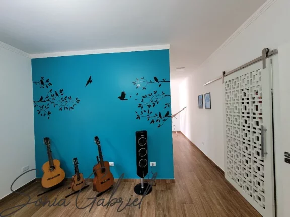 Imagem Imperdível: Casa em Condomínio à Venda em Vinhedo-SP, 3 Quartos, 1 Suíte, 3 Salas, 3 Banheiros, 5 Vagas e 253m²!