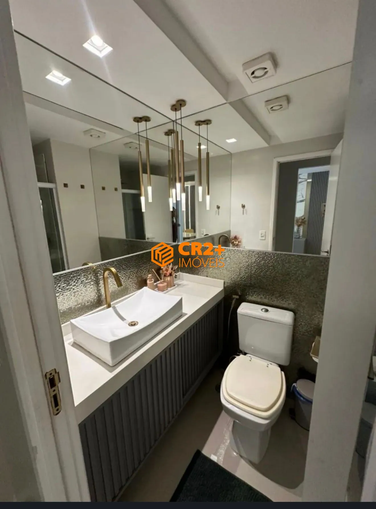 Imagem Vendo exatamente apartamento navegantes com 94m2,dois quartos e duas vagas de ga