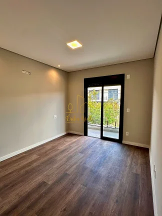 Imagem Casa Alto Padrão a Venda no bairro Jardim Ermida I - Jundiaí, SP