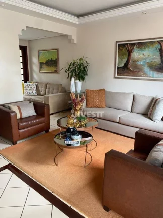 Imagem Casa à venda no Jardim América - Goiânia/GO