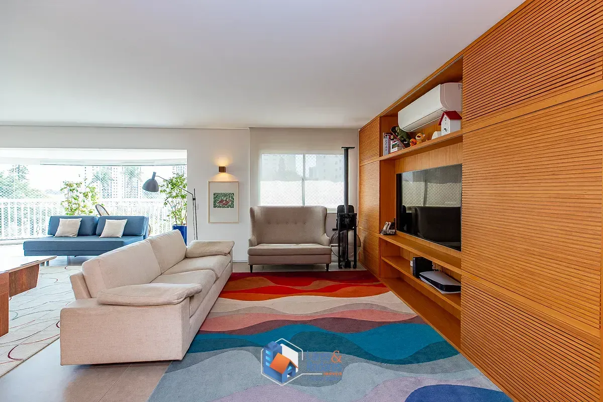 Imagem Apartamento para venda em Vila Sofia com 4 quartos, sendo 4 suítes, 246m²