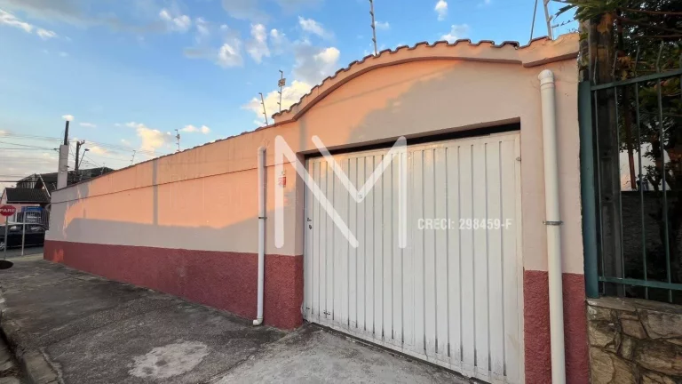 Imagem Casa à Venda 3 Quartos 1 Suíte 200m² - Bairro Monte Castelo