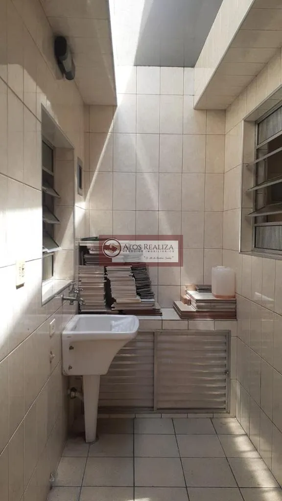 Imagem Sobrado de 100m² em Vila Sofia, São Paulo - 3 dormitórios, 2 suítes e 1 banheiro por R$ 670.000 - Confira!