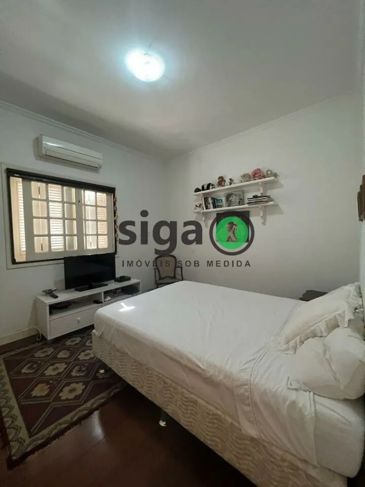 Imagem Casa a venda em condomínio fechado no Morumbi, de 420m, 3 quartos e 3 vagas.