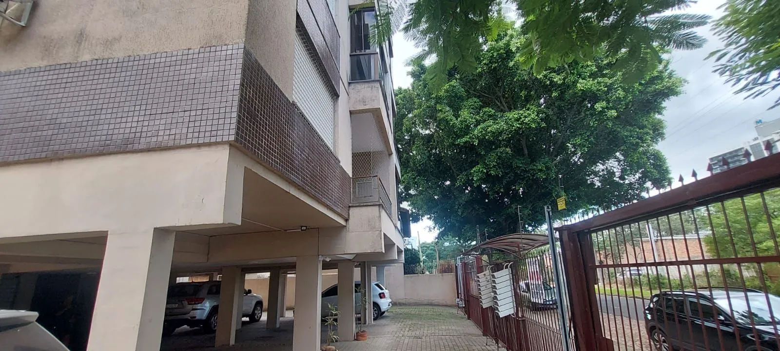 Imagem APARTAMENTO 2 DORMITÓRIOS, VAGA E SACADA