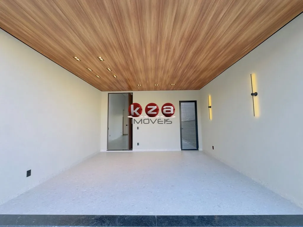 Imagem Venda de Casa em Condomínio de Luxo em Valinhos-SP, 3 Suítes, 2 Salas, 5 Banheiros, 2 Vagas, 180m²!