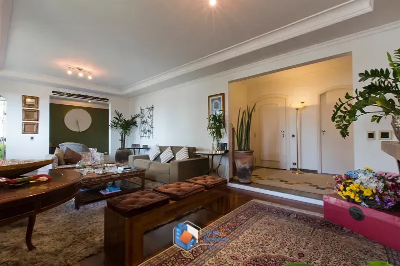 Imagem Apartamento para venda em Campo Belo com 4 quartos, sendo 3 suítes, 235m²