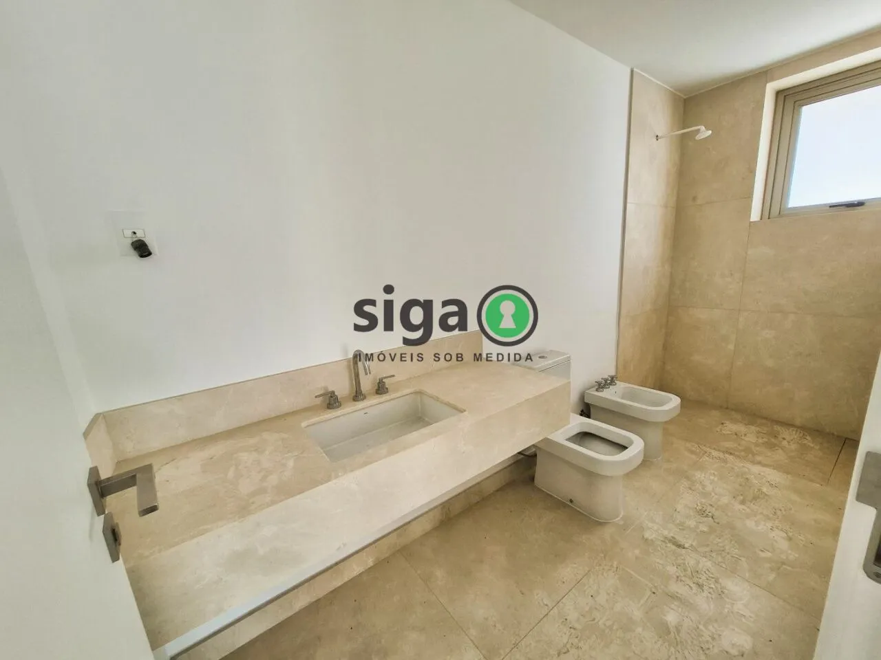 Imagem Apartamento a venda no Itaim Bibi com 3 quartos