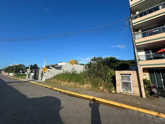 Imagem Terreno relevo plano à venda em Bombinhas SC