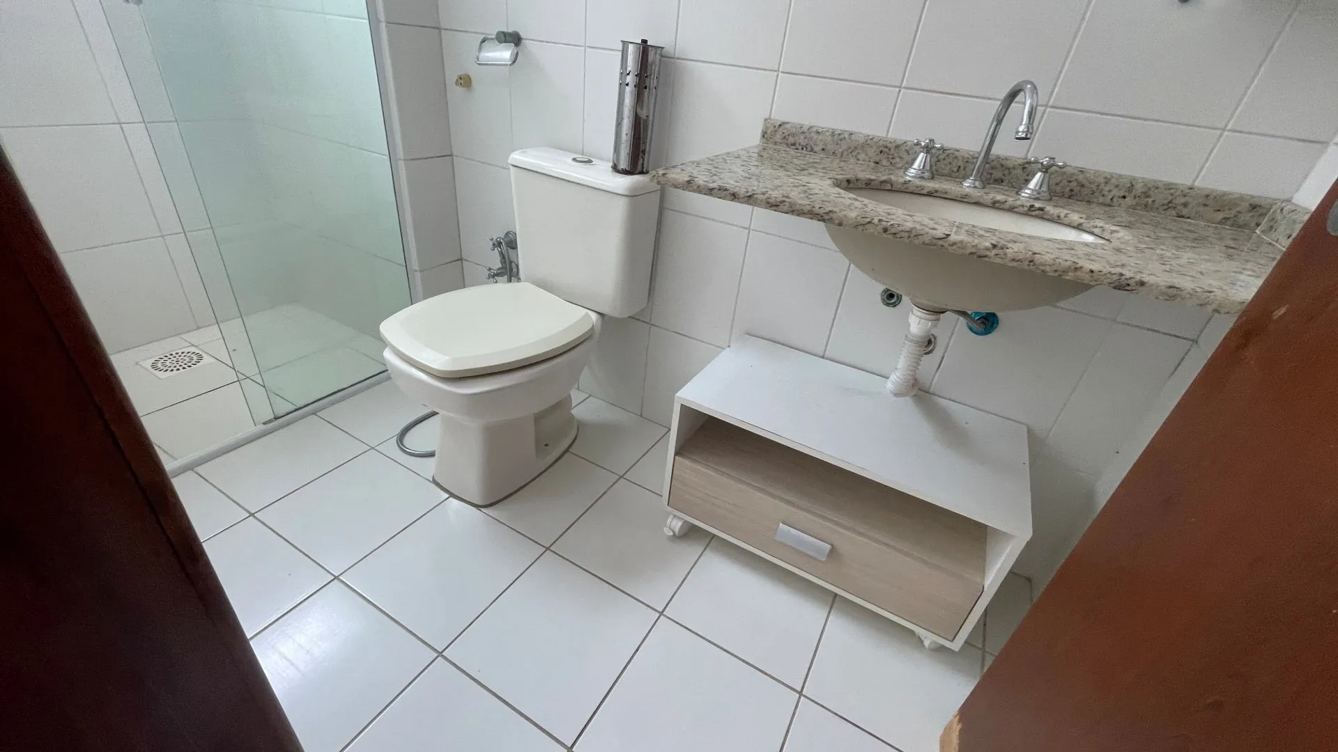 Imagem Apartamento de dois dormitórios, locação anual.