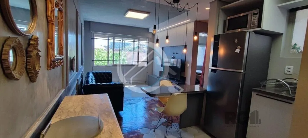 Imagem Apartamento com 1 dormitório cheio de charme e requinte a venda no bairro Menino Deus. São 44m² p...