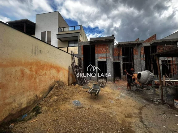 Imagem Casa á venda em Betim, MG no bairro Guarujá Mansões