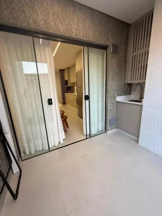 Imagem Apartamento vista mar com 2 suítes e 1 vaga de garagem em Itapema/SC