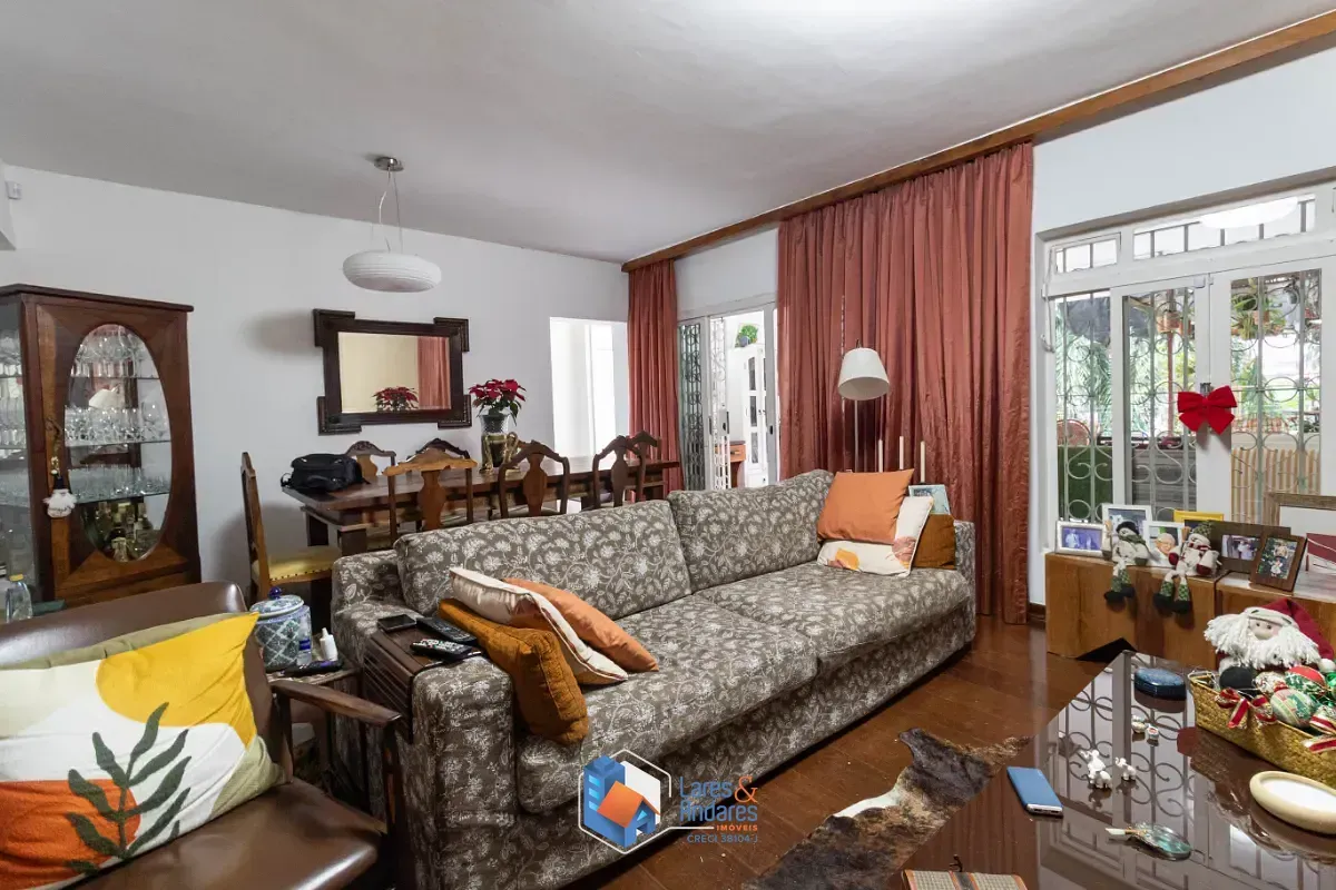 Imagem Sobrado para venda em Alto da Lapa com 3 quartos, sendo 1 suíte, 330m²