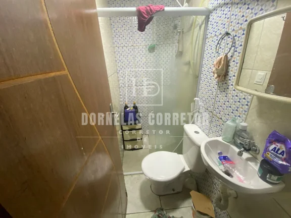 Imagem Invista e More: Casa com 2 Quartos + 2 Pontos Comerciais no Pina!