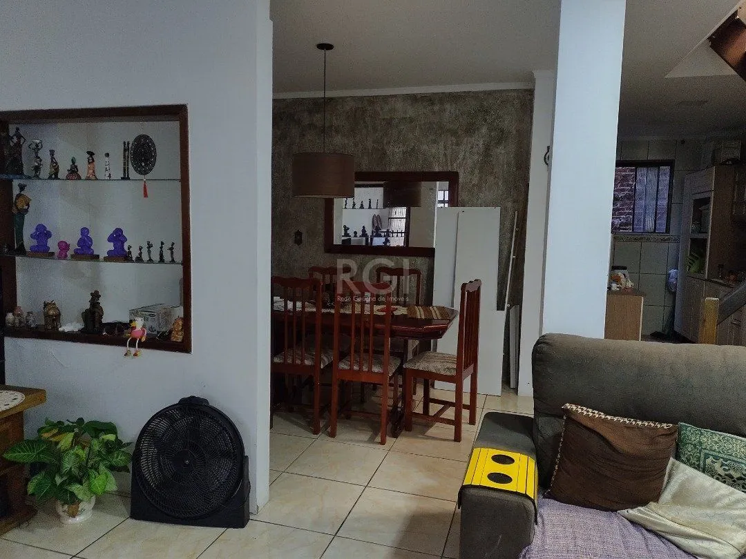 Imagem Casa para Venda - 400m², 6 dormitórios, Cavalhada