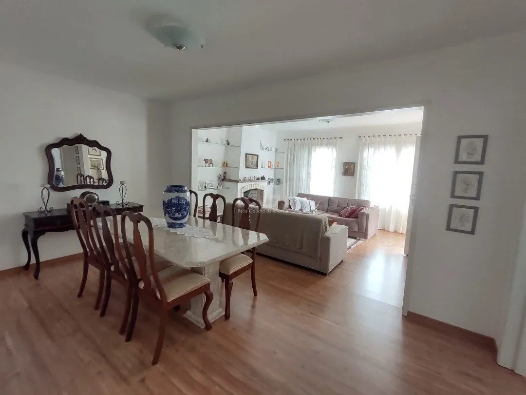 Imagem Casa para Venda - 200m², 4 dormitórios, sendo 1 suites, 3 vagas - Ipanema