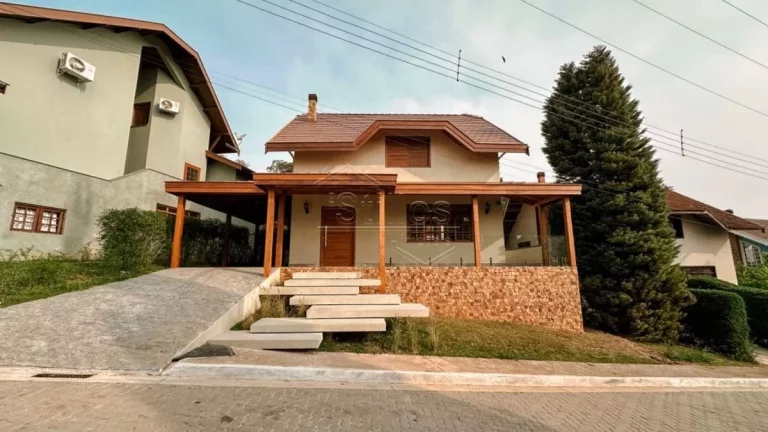 Foto do imóvel Casa de Condominio em Campos do Jordão