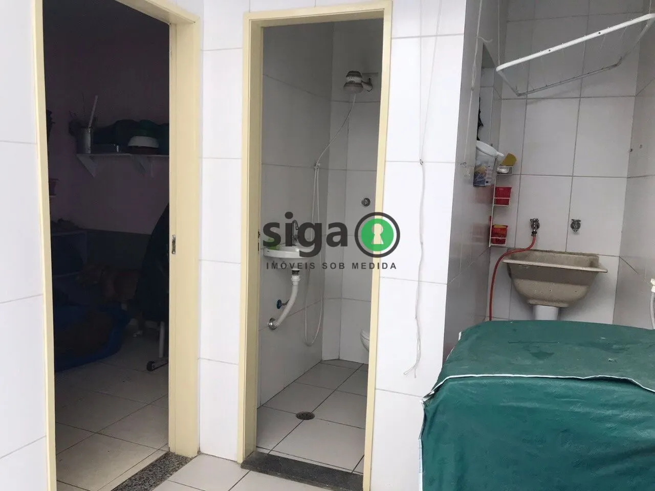 Imagem Casa Espaçosa com Quintal e 3 Dormitórios no Brooklin para Venda
