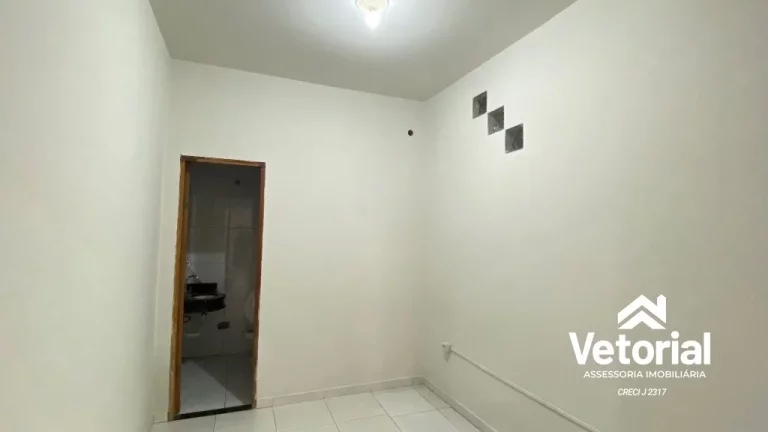 Imagem Casa para locação na Serra do Mimo: 3 quartos, 1 suíte, 2 salas, 1 vaga de garagem, 120m² em Barreiras-BA.
