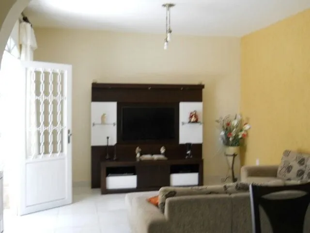 Imagem Casa à venda 4 Quartos, 400M², Jardim Indepedência, Guaratinguetá - SP