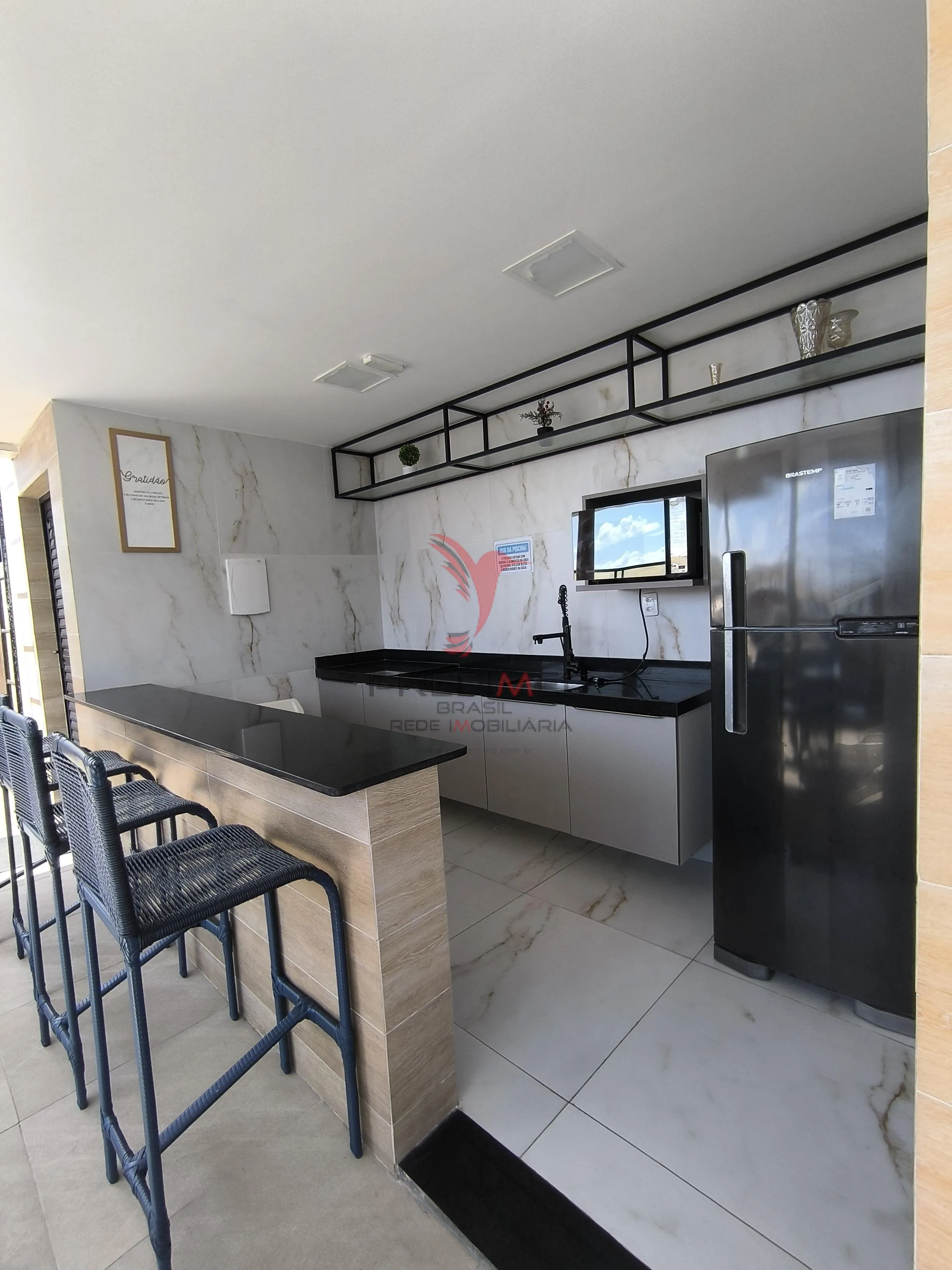 Imagem Vende-se Flat mobiliado no Cabo Branco - João Pessoa -PB