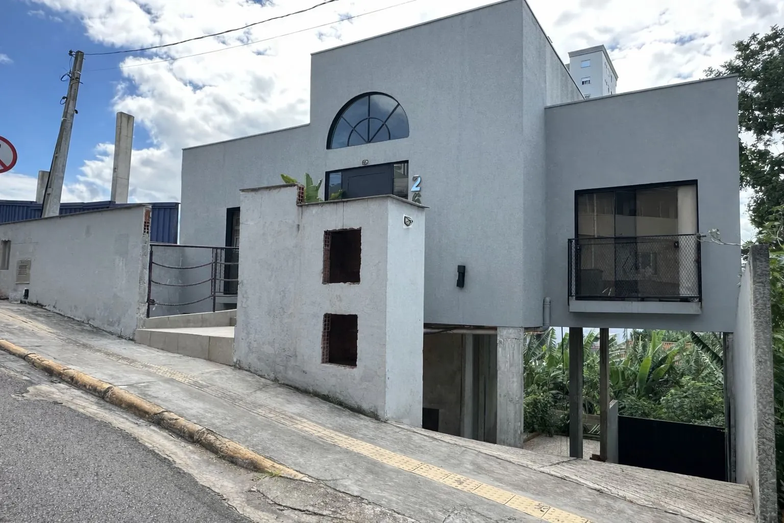 Foto do imóvel Casa à venda com 130m2 por R$ 3.940.000,00