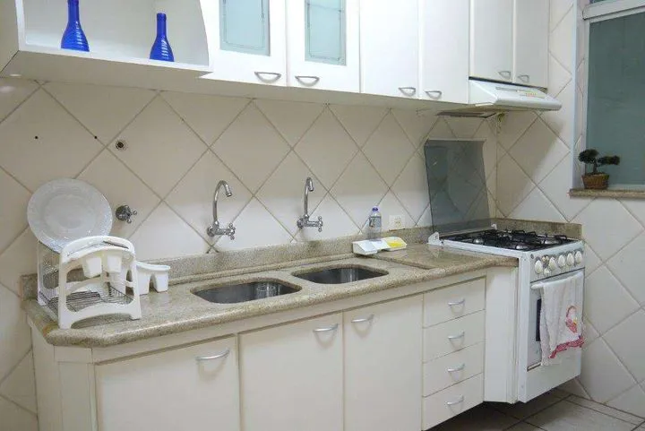 Imagem Apartamento com 3 Quartos à Venda, 112 m² em Vila Luis Antônio - Guarujá