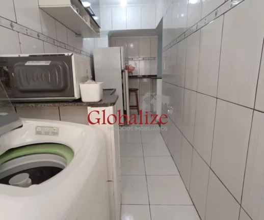 Imagem Apartamento em Santos na Ponta da Praia com 2 dormitórios e uma vaga de garagem coletiva à venda R$ 330.000,00