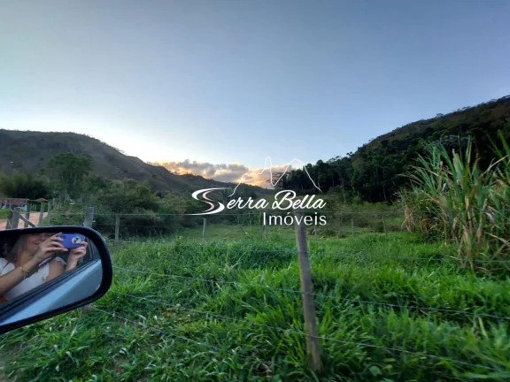 Imagem Fazenda com 3 dormitórios à venda, 580800 m² por R$ 1.500.000,00 - Centro - São José do Vale do Rio Preto/RJ
