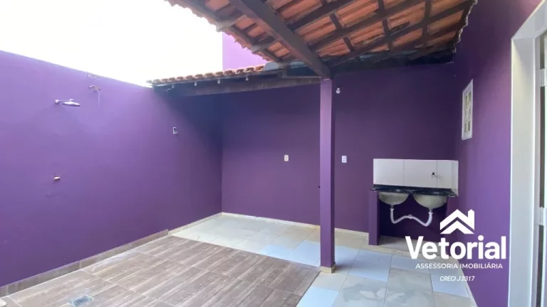 Imagem Casa para locação na Serra do Mimo: 3 quartos, 1 suíte, 2 salas, 1 vaga de garagem, 120m² em Barreiras-BA.