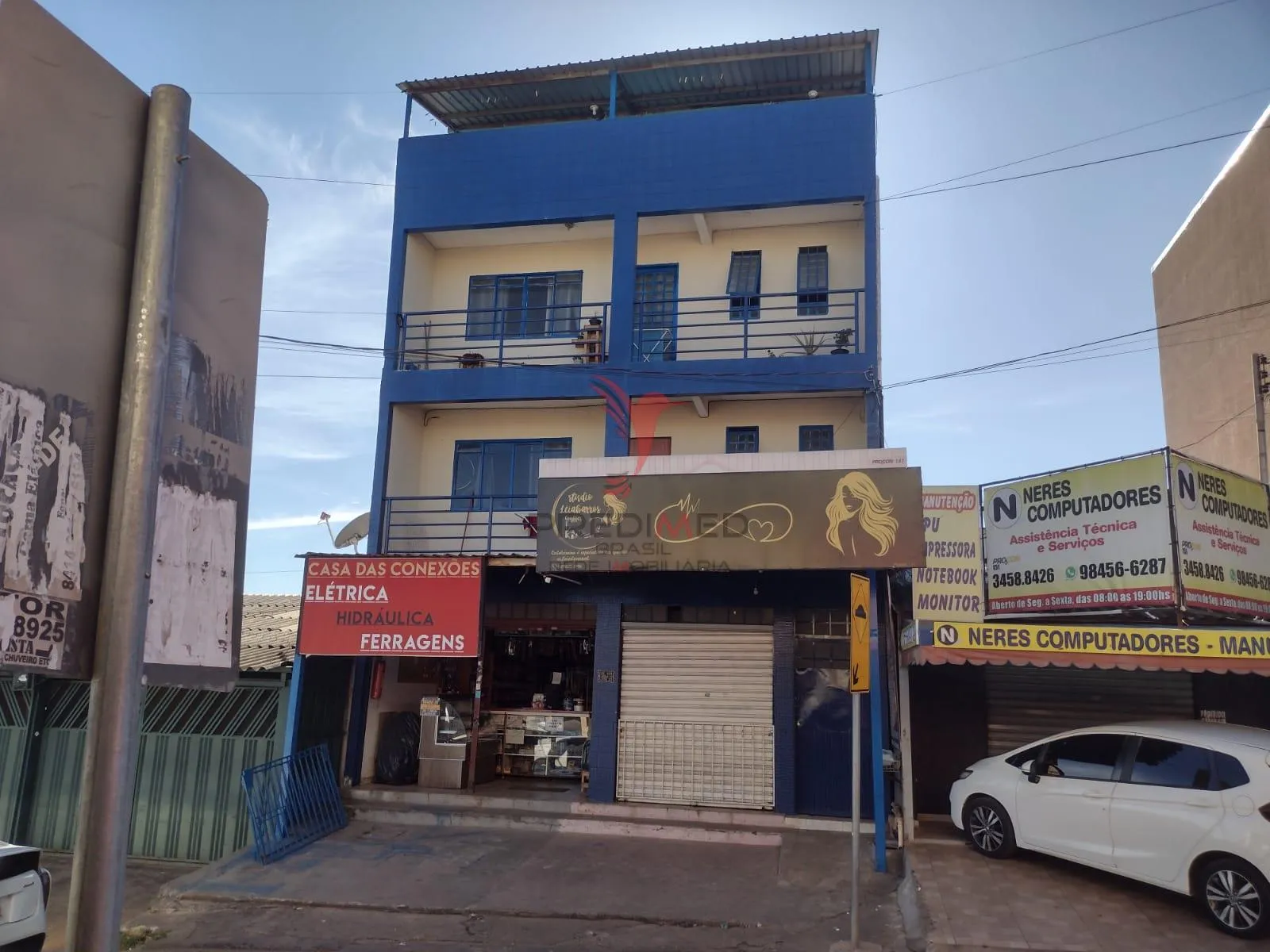 Imagem PRÉDIO MISTO | QR 408 | SAMAMBAIA NORTE - DF - R$ 1.350.000 | Renda Mensal ~R$ 10.000