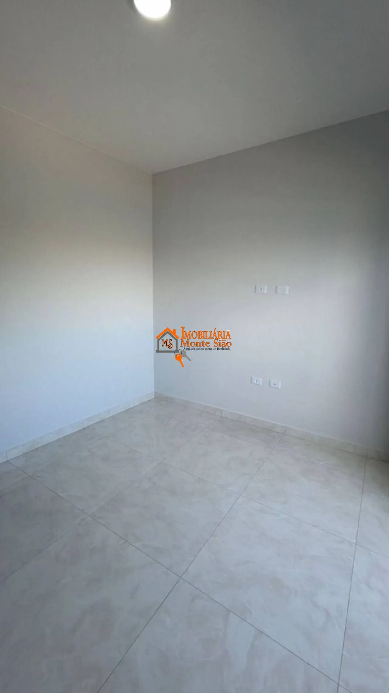 Imagem Sobrado com 2 dormitórios à venda, 75 m² por R$ 490.000,00 - Jardim Zélia - Itaquaquecetuba/SP