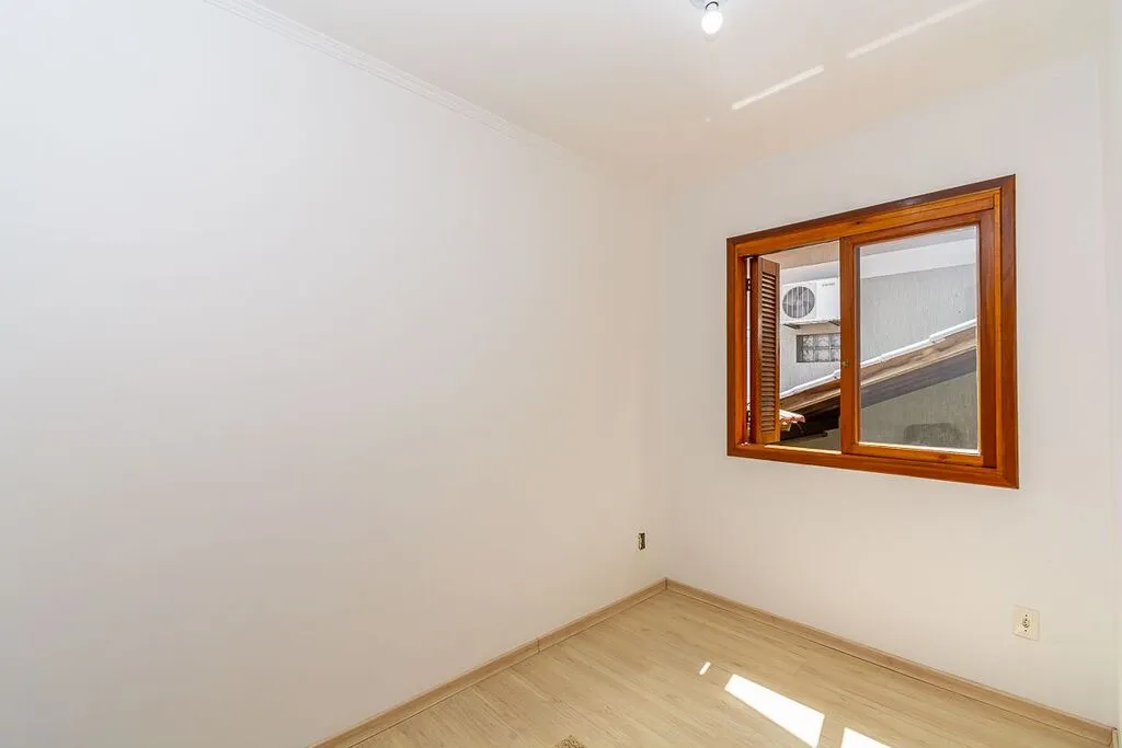Imagem Casa em Condomínio com 3 Dormitorio(s) localizado(a) no bairro Harmonia em Canoas / Rio Grande do Sul Ref.:OR3717858471
