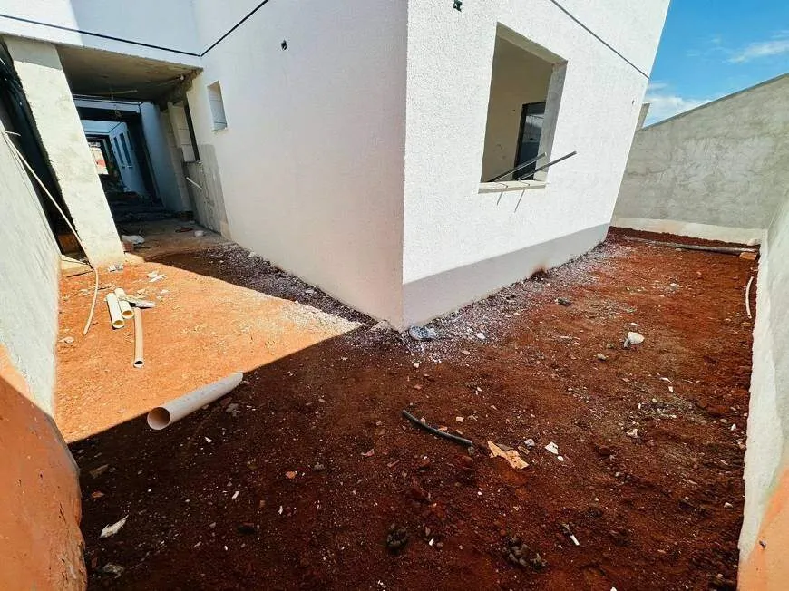Imagem Área privativa à venda, 2 quartos, 1 suíte, 1 vaga, Piratininga - Belo Horizonte/MG
