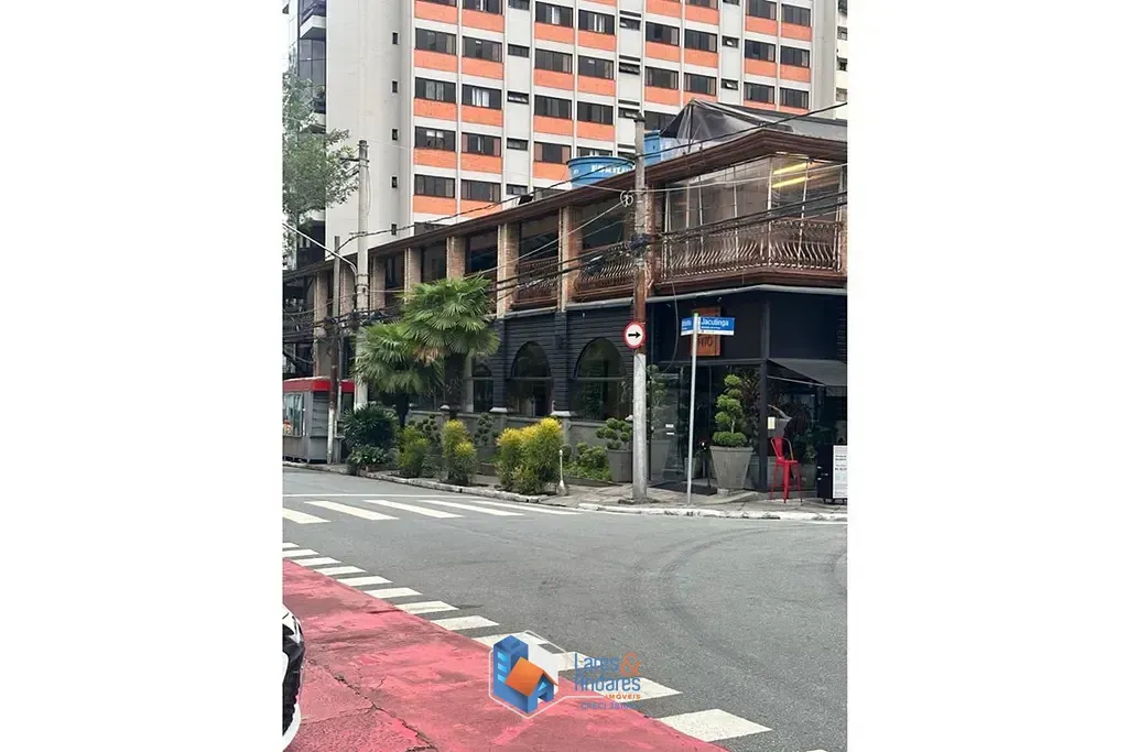 Foto do imóvel Edifício Comercial à venda 400M² Vila Uberabinha São Paulo - SP em Rua Inhambu