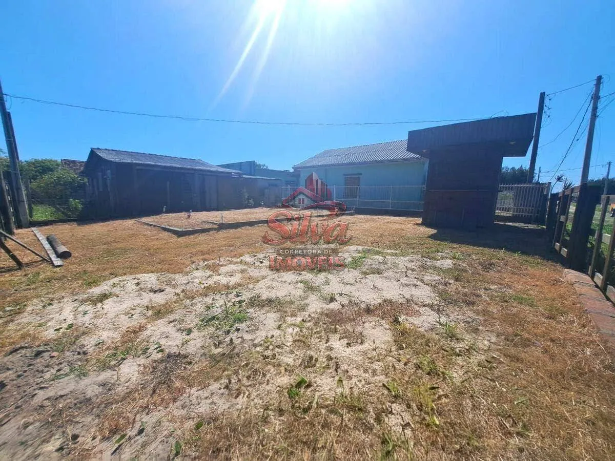 Imagem T477 | Terreno de esquina 162m² à venda a 150m do mar no Mariluz