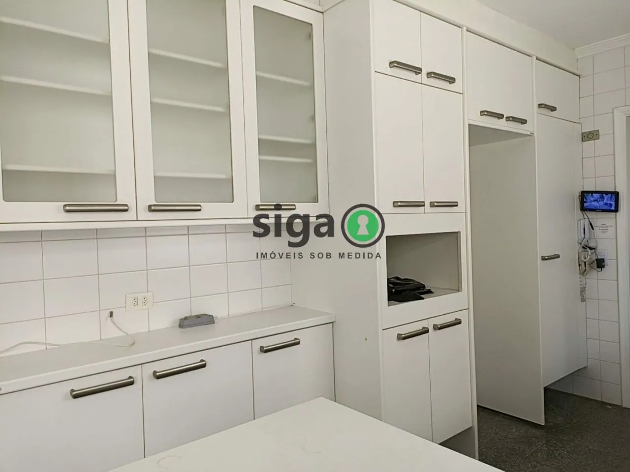 Imagem Luxo, Espaço e Exclusividade na Vila Suzana 235m² com Elevador Privativo!
