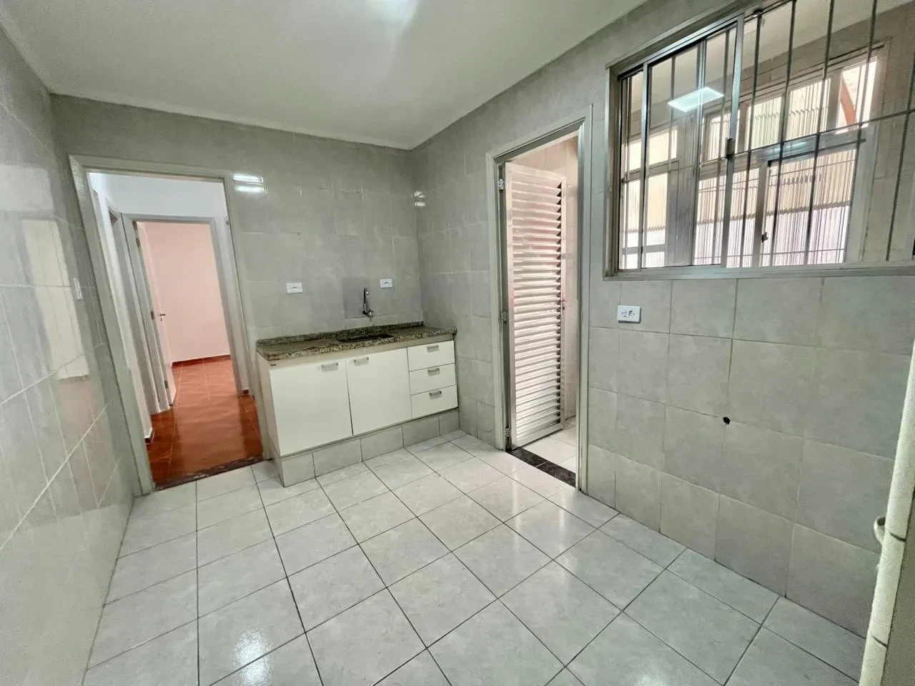 Imagem Apartamento com 2 Quartos à Venda, 70 m² em Embaré - Santos