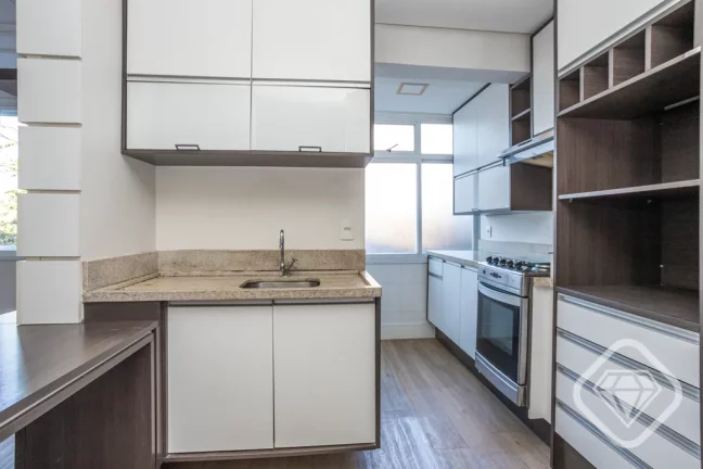 Imagem Apartamento semi mobiliado em Teresópolis

68 m² privativos, 2 dormitórios, vaga de garagem e exc...