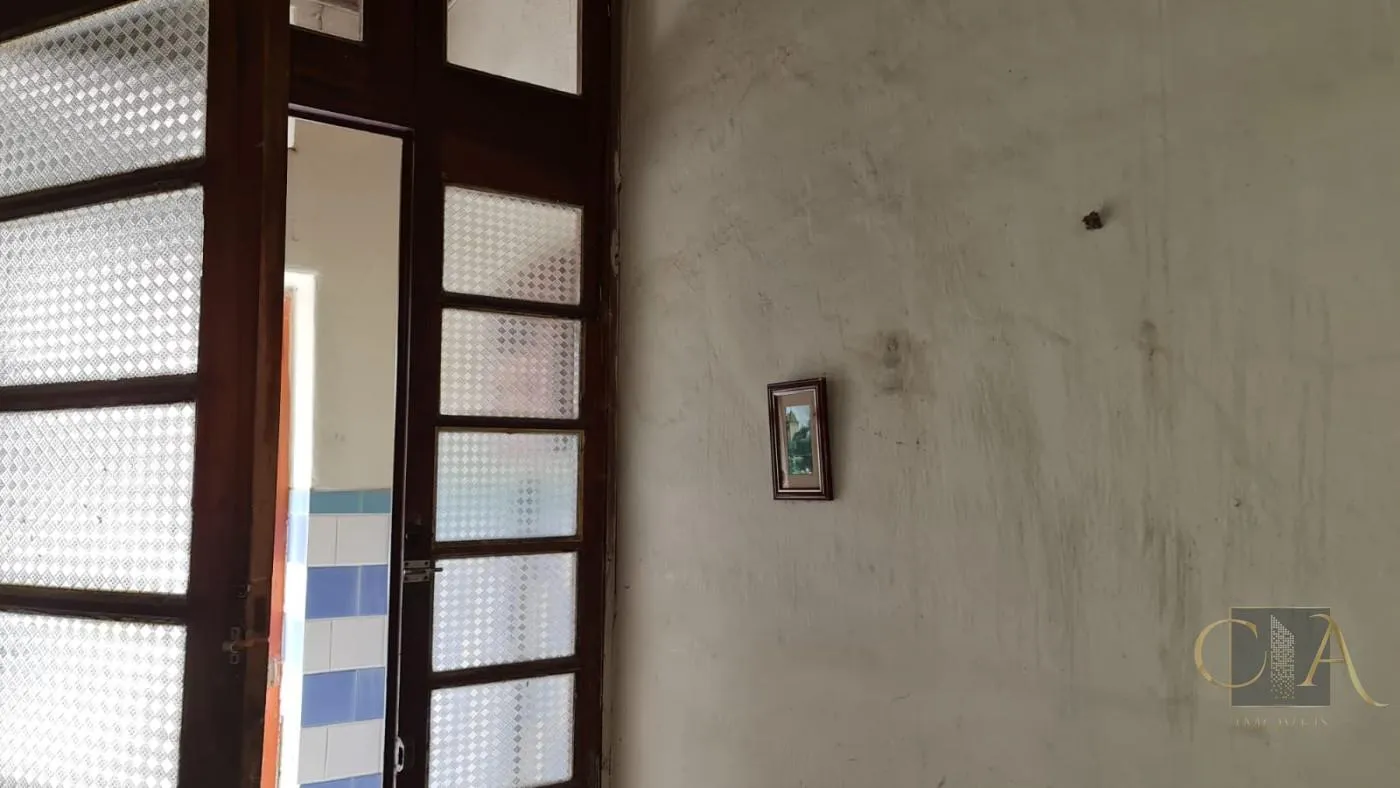 Imagem Casa para Venda em Rio Grande, Centro, 2 dormitórios, 1 banheiro, 1 vaga