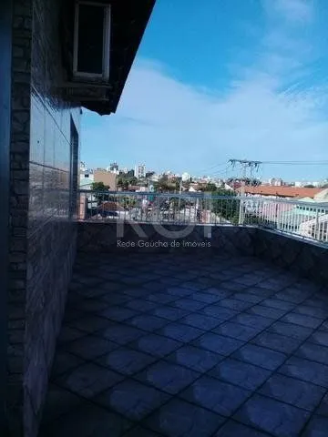 Imagem Sobrado para Venda - 440m², 8 dormitórios, sendo 3 suites, 4 vagas - Harmonia