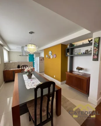 Imagem Apartamento à Venda no Edifício San Diego - Centro de Jundiaí/SP com174,00 m²
